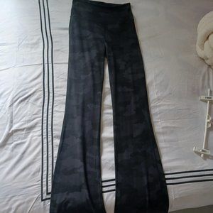 Nulu groove pant size 6